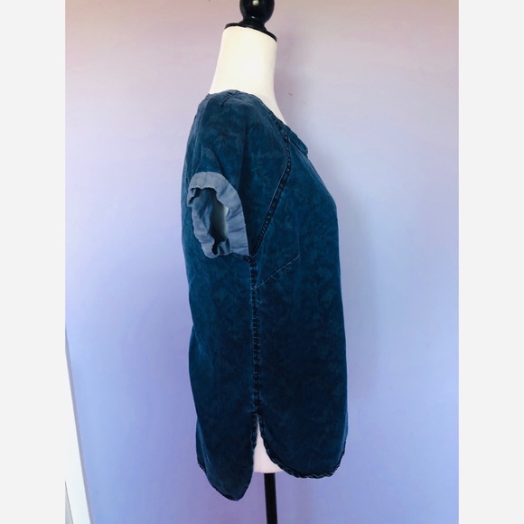 Anthropologie Cloth & Stone denim blouse - Picture 5 of 7